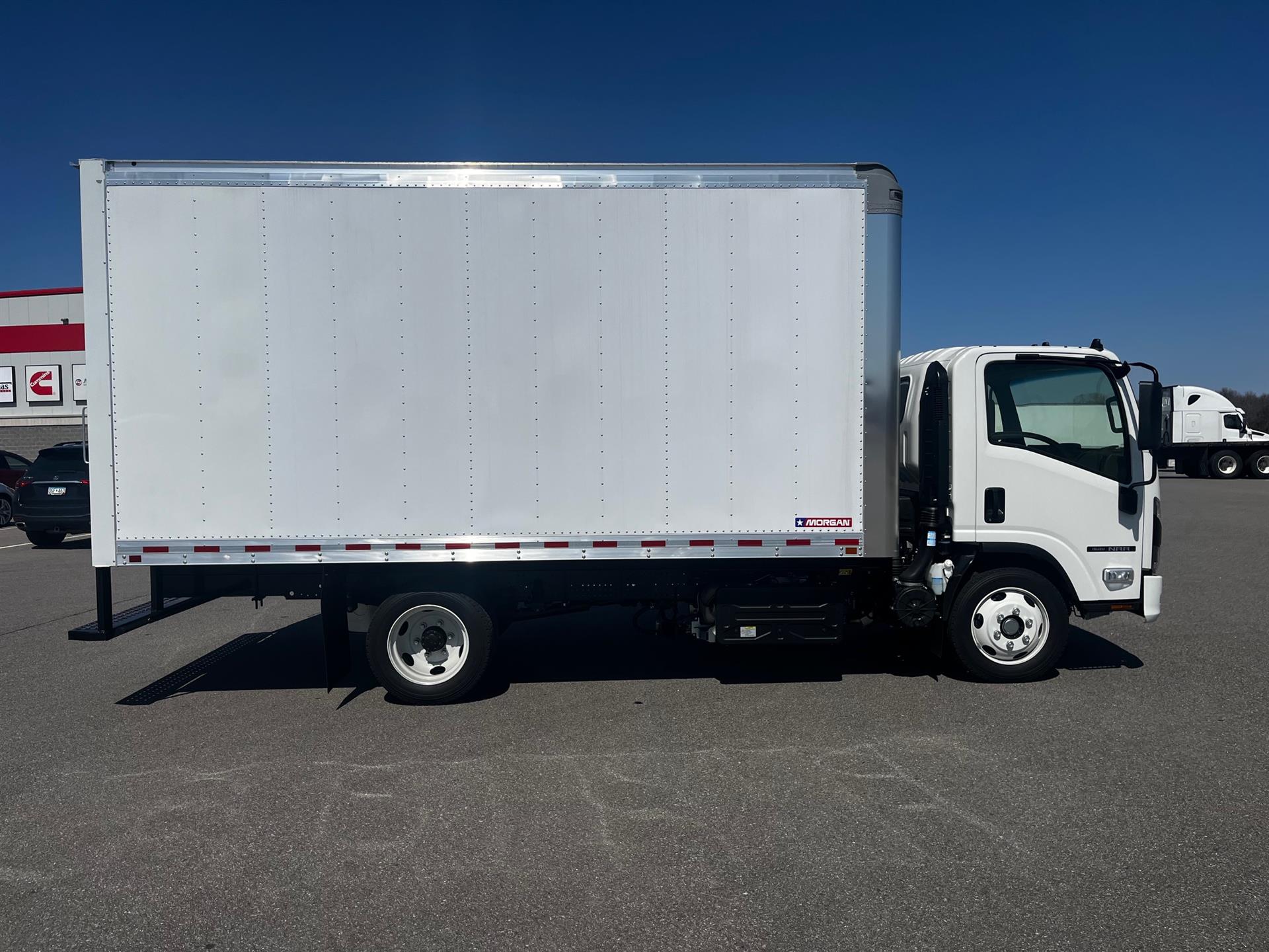 2026 Isuzu NRR - image 3