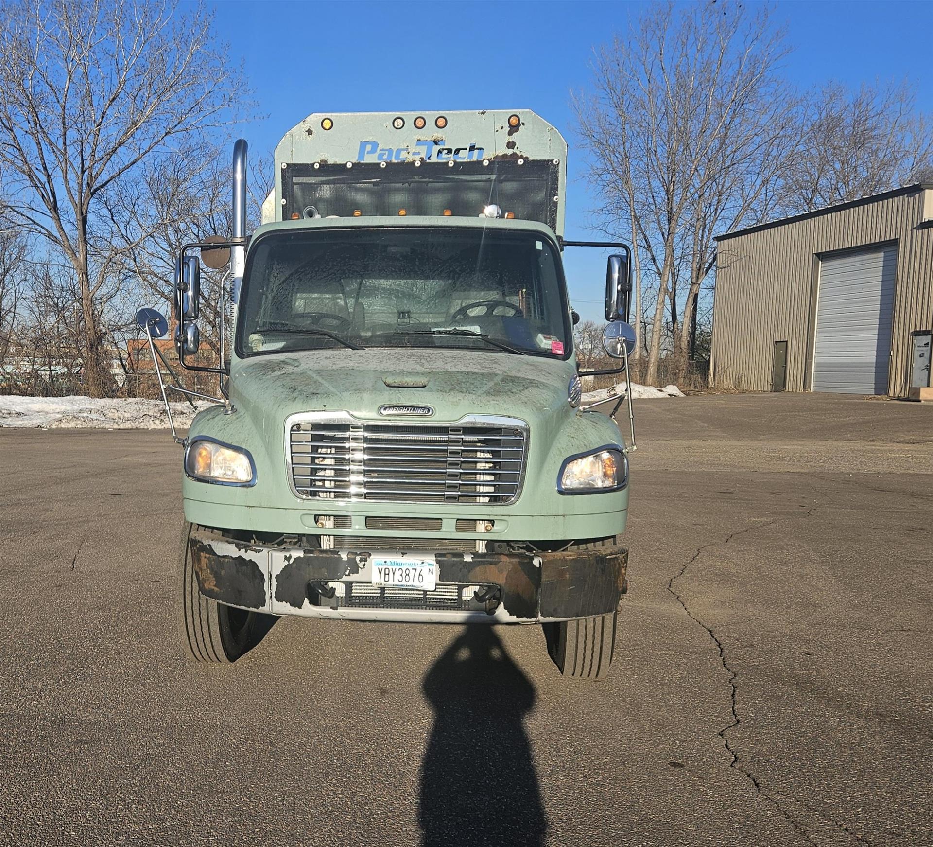 2020 Freightliner M2 106 - image 3