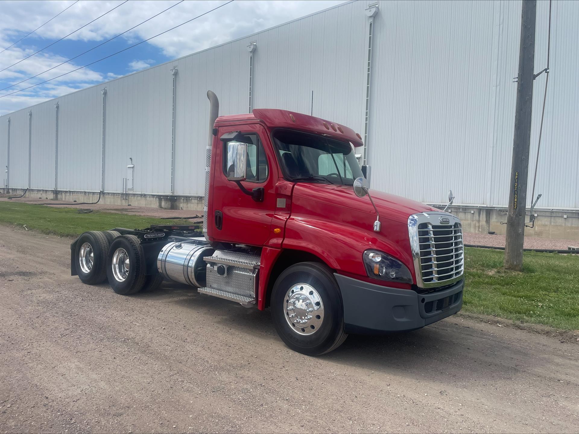 2020 Freightliner Cascadia in Sioux City, IA