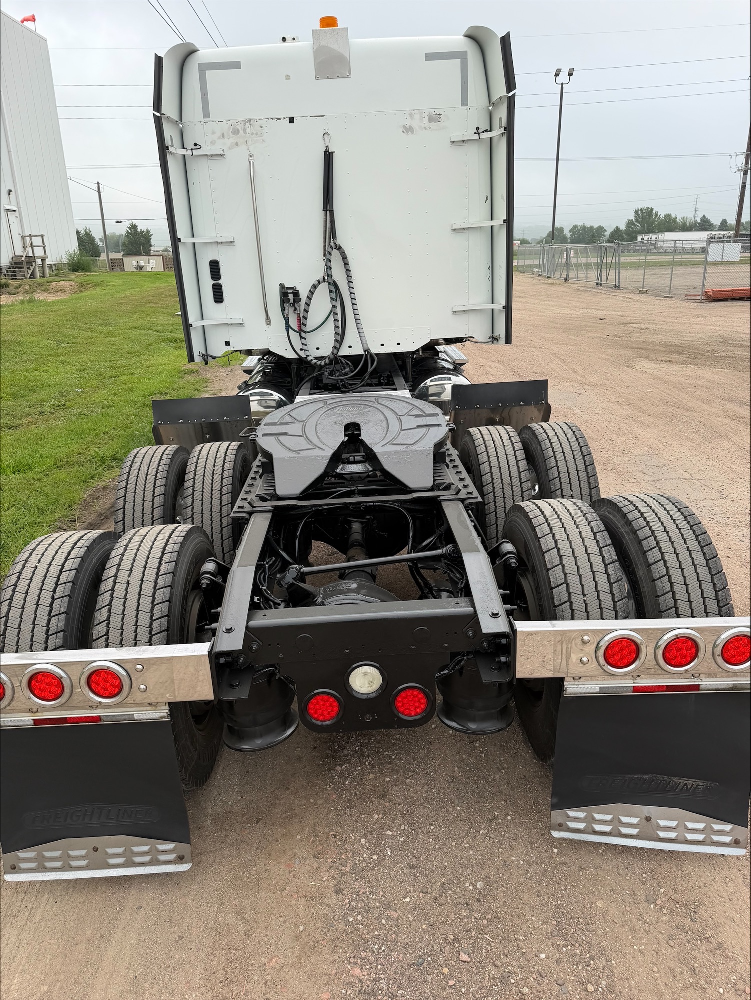 2018 Freightliner 122SD in Sioux City, IA — photo 3