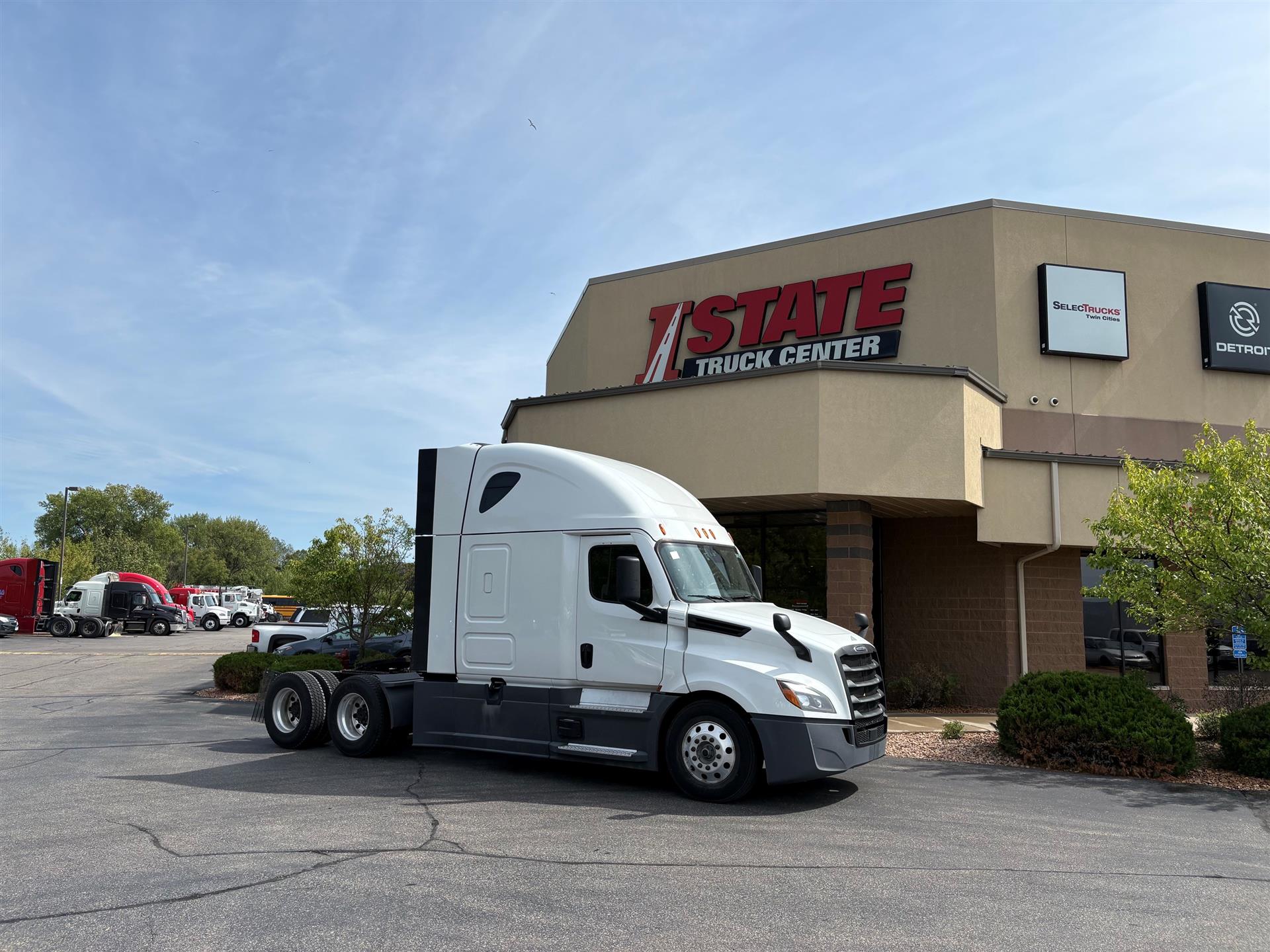 2024 Freightliner Cascadia in Inver Grove Heights, MN