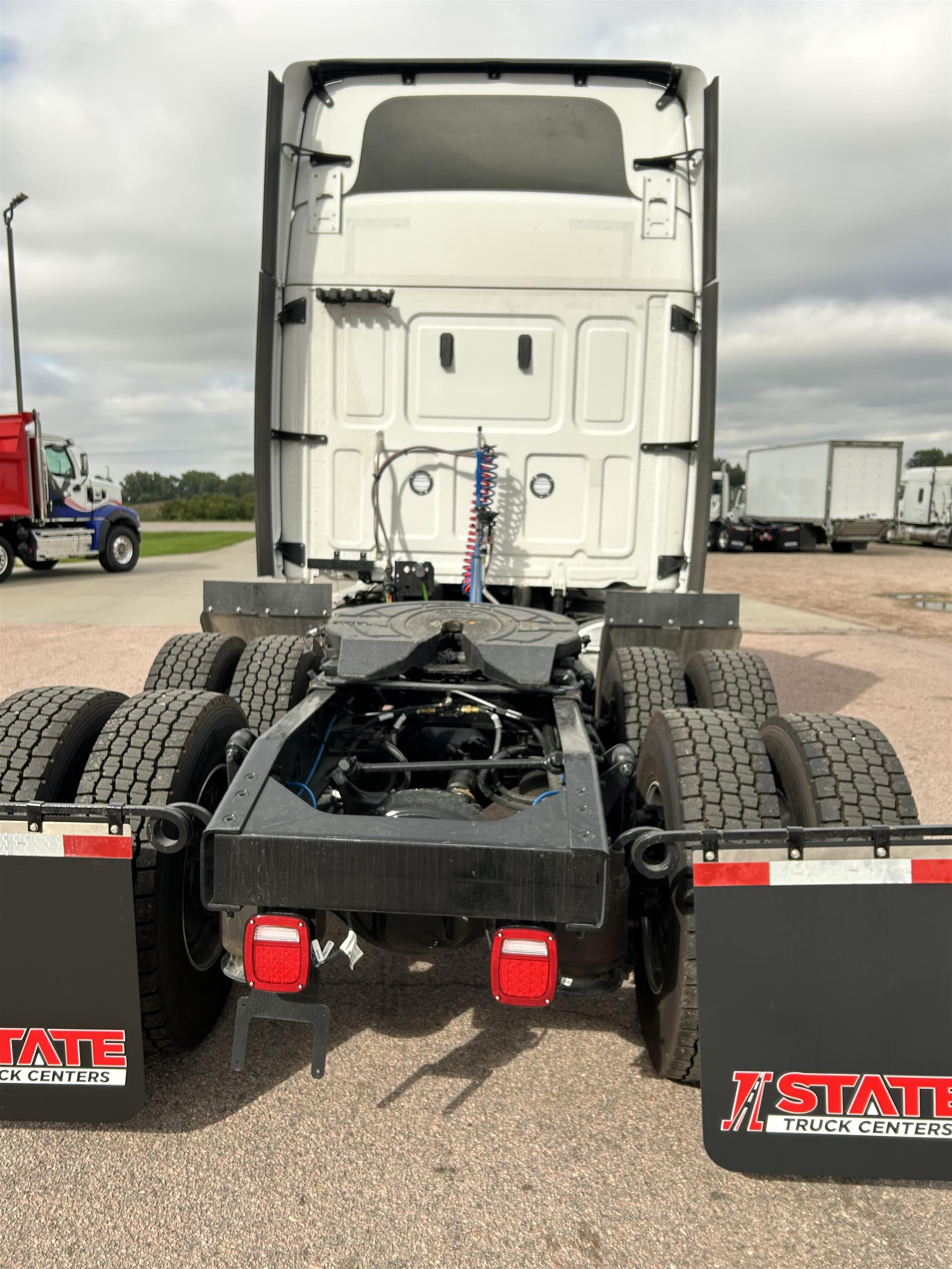 2027 Western Star 49X in Sioux Falls, SD — photo 7