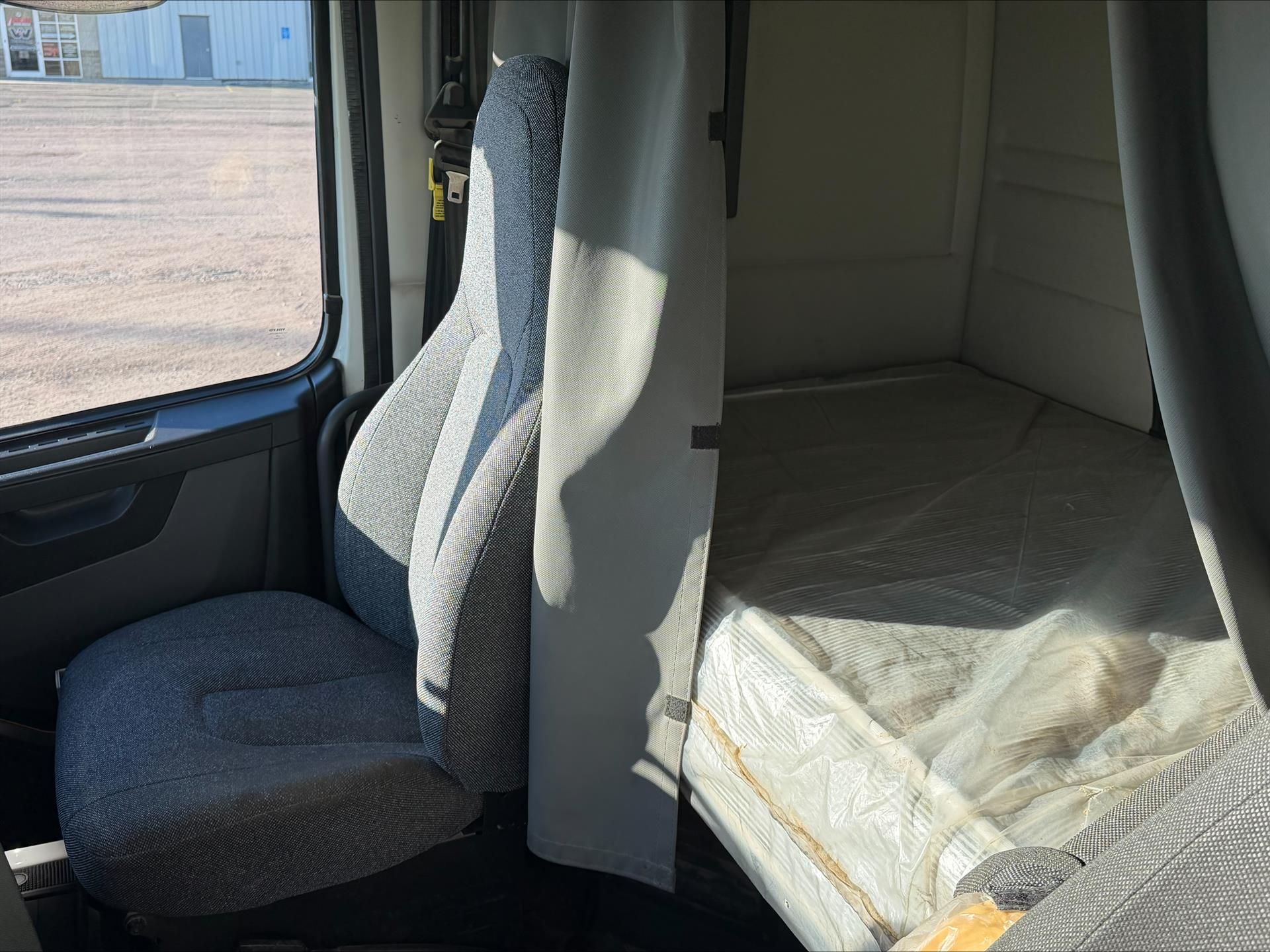 2020 Volvo in Sioux City, IA — photo 6