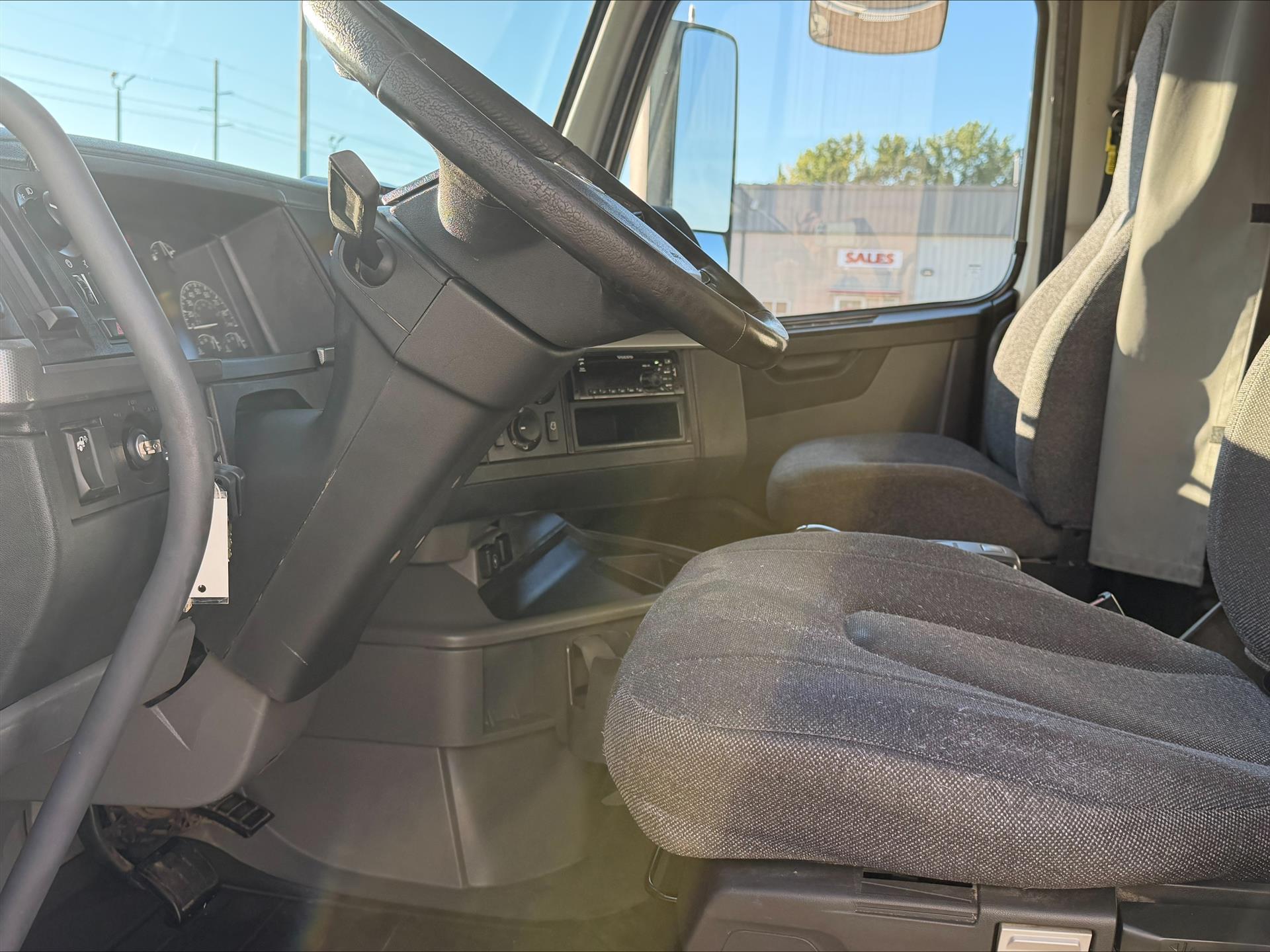 2020 Volvo in Sioux City, IA — photo 7