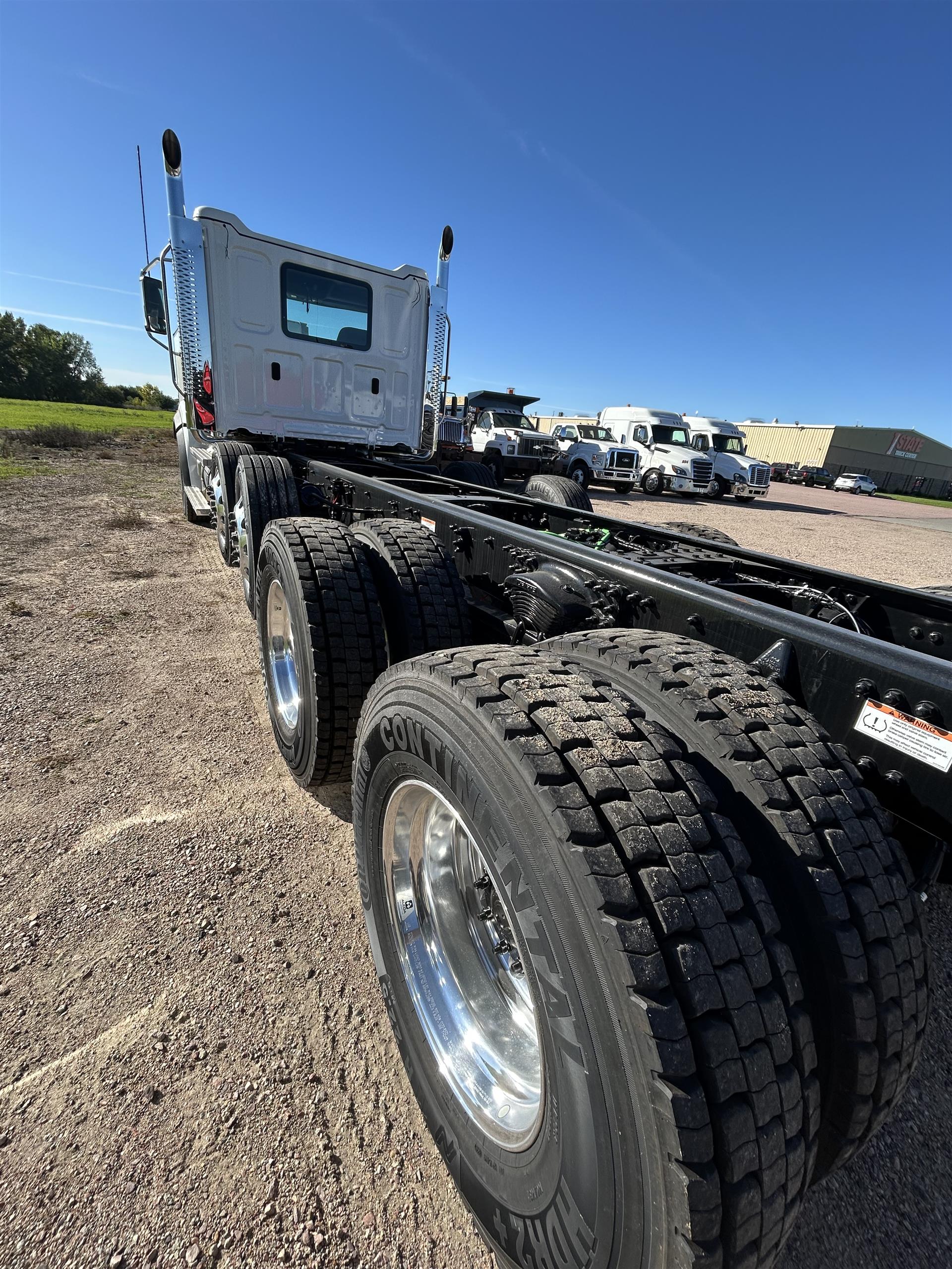 2027 Western Star 49X in Sioux Falls, SD — photo 6