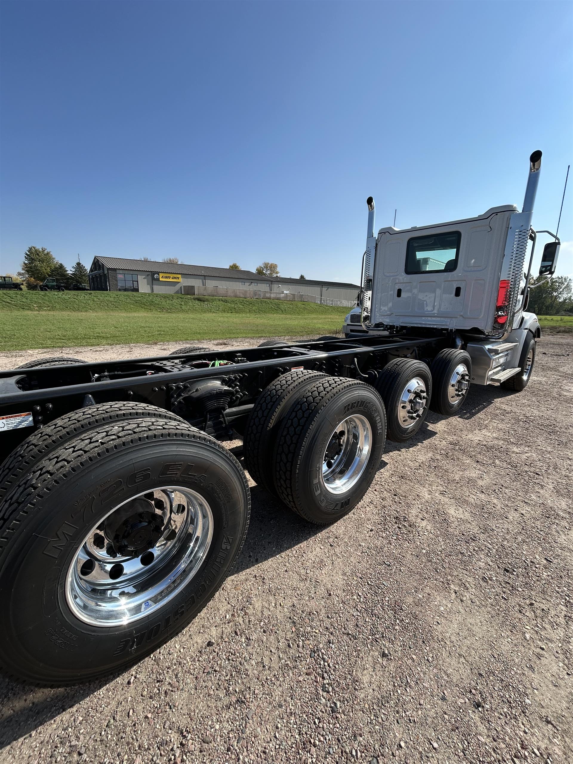 2027 Western Star 47X in Sioux Falls, SD — photo 5