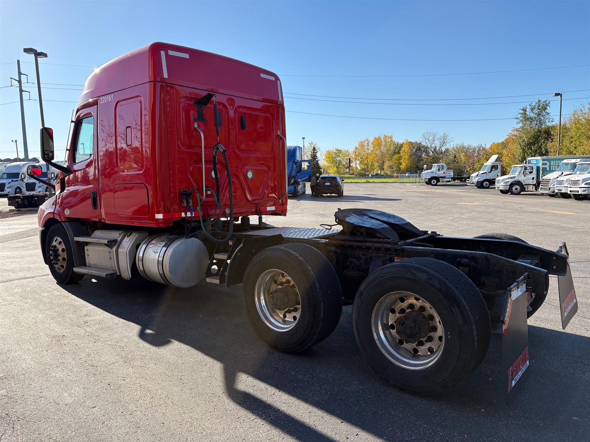2020 Freightliner in Inver Grove Heights, MN — photo 3