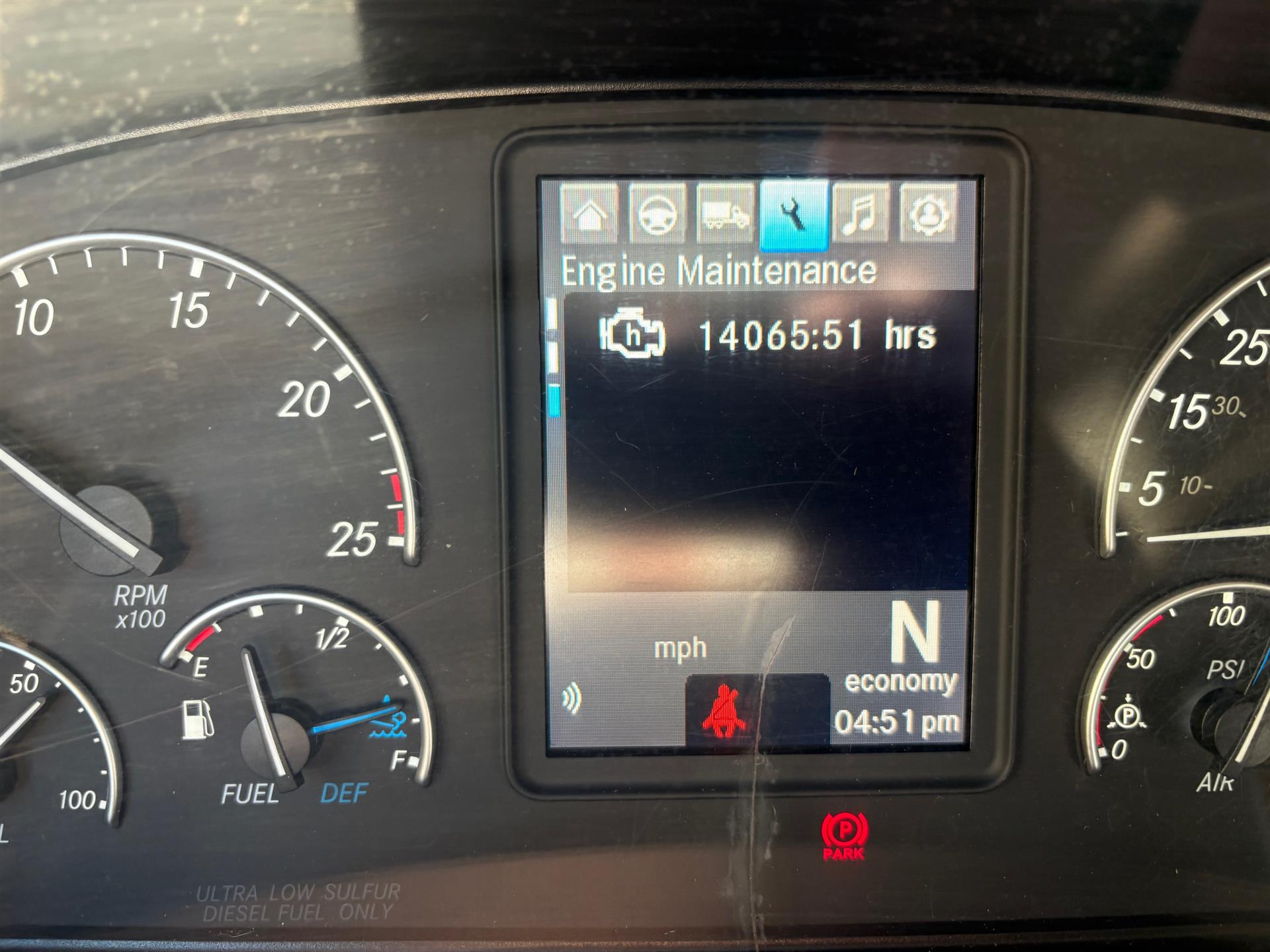 2020 Freightliner in Inver Grove Heights, MN — photo 8