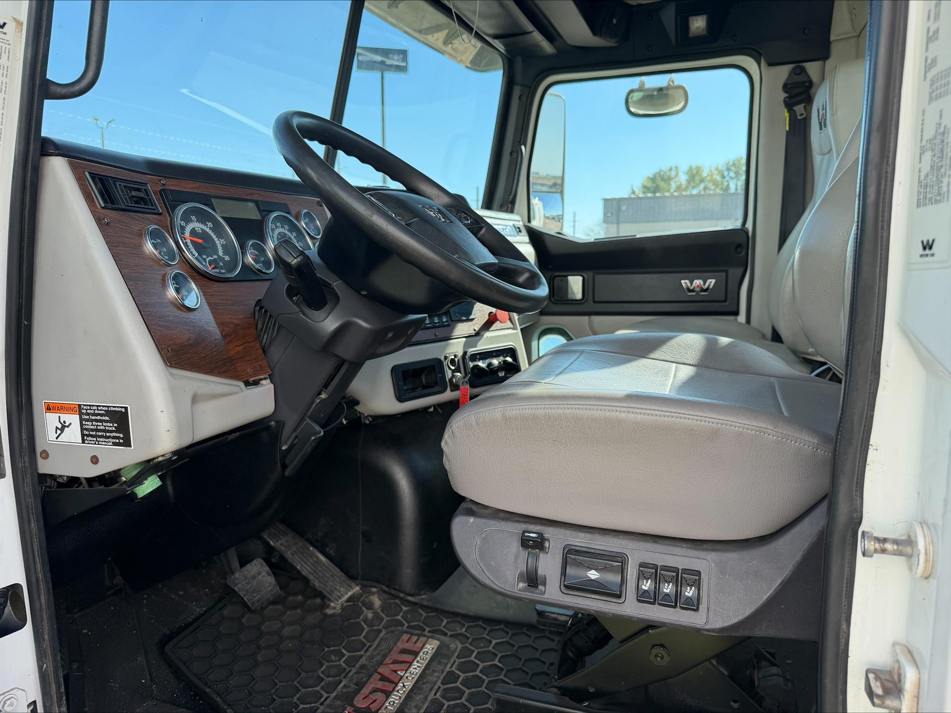 2020 Western Star in Sioux City, IA — photo 7