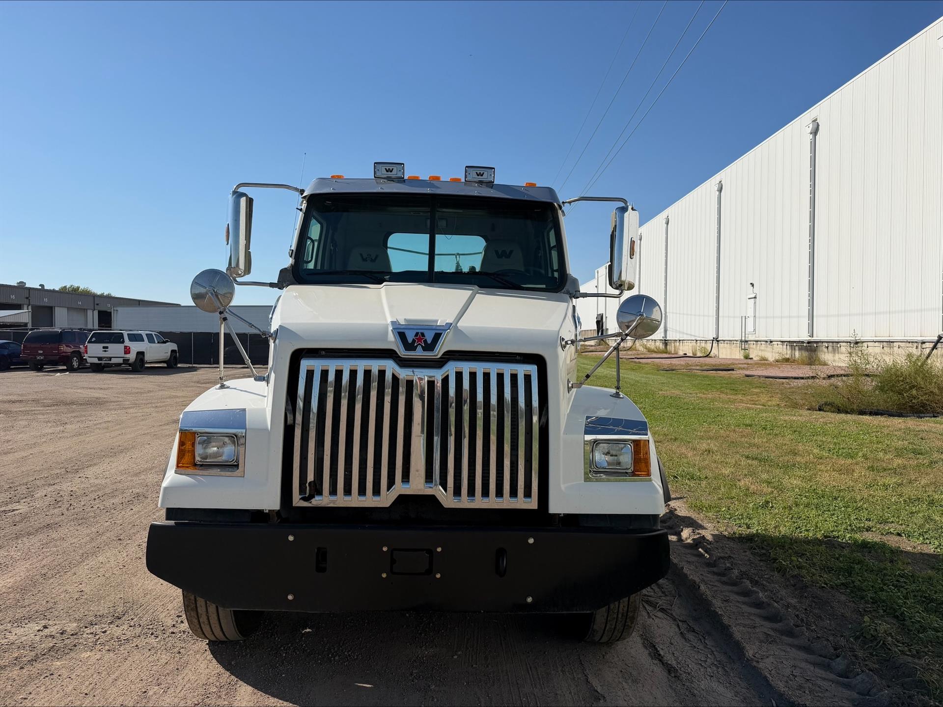 2020 Western Star in Sioux City, IA — photo 6