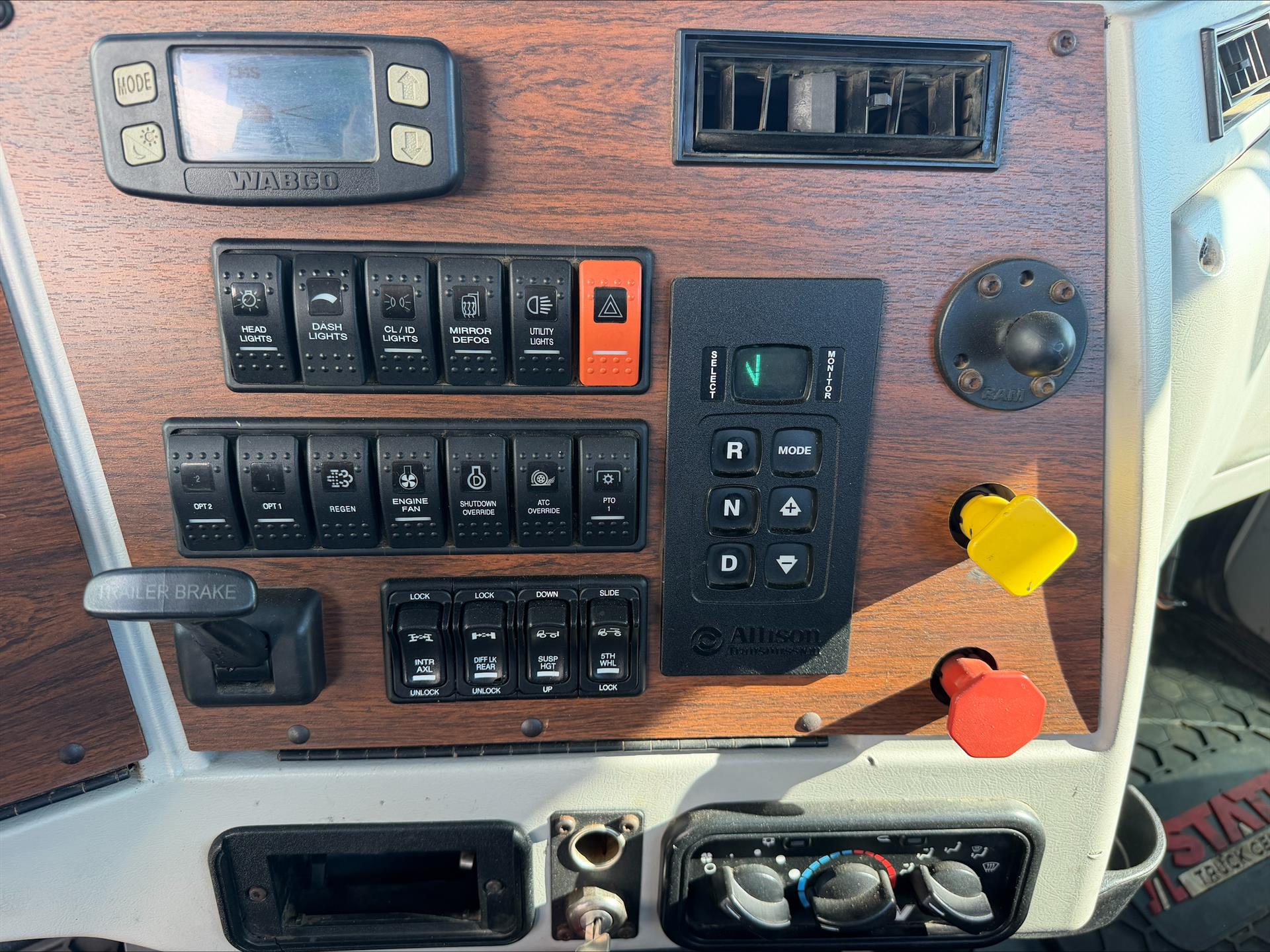 2020 Western Star in Sioux City, IA — photo 8