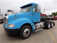 2009 Freightliner Columbia 120