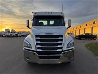 2025 Freightliner Cascadia 126