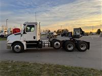 2025 Freightliner Cascadia 126