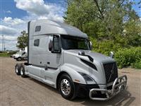 2021 Volvo VNL64T760