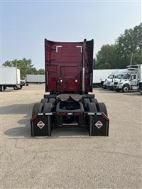 2021 Volvo VNL64T760