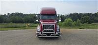 2021 Volvo VNL64T760