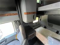 2021 International LT625