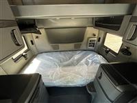 2023 International LT625