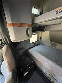 2021 International LT625