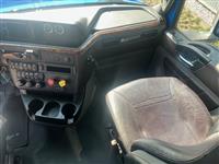 2018 International LT625
