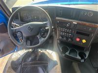 2018 International LT625