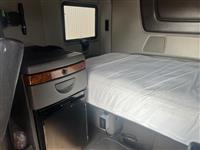 2018 International LT625