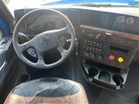 2018 International LT625