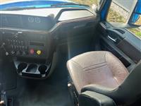 2018 International LT625