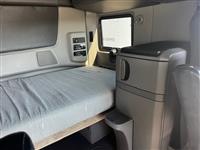 2018 International LT625