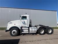 2003 Kenworth T800