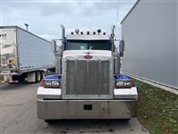 2000 Peterbilt 379