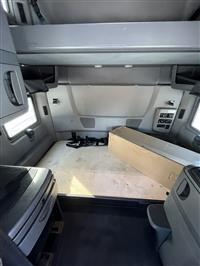 2021 International LT625