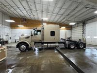 2023 Peterbilt 567