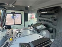 2026 Mack LR64