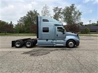 2022 International LT625