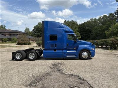 2025 International LT625