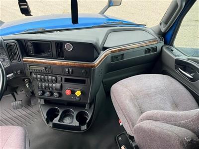 2022 International LT625