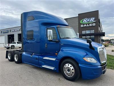 2022 International LT625
