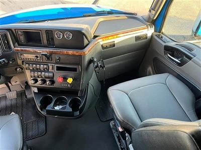 2022 International LT625