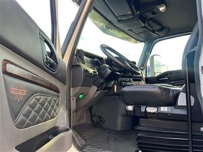 2025 International HX620 SBA