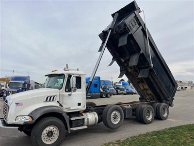 2005 Mack Granite CT713