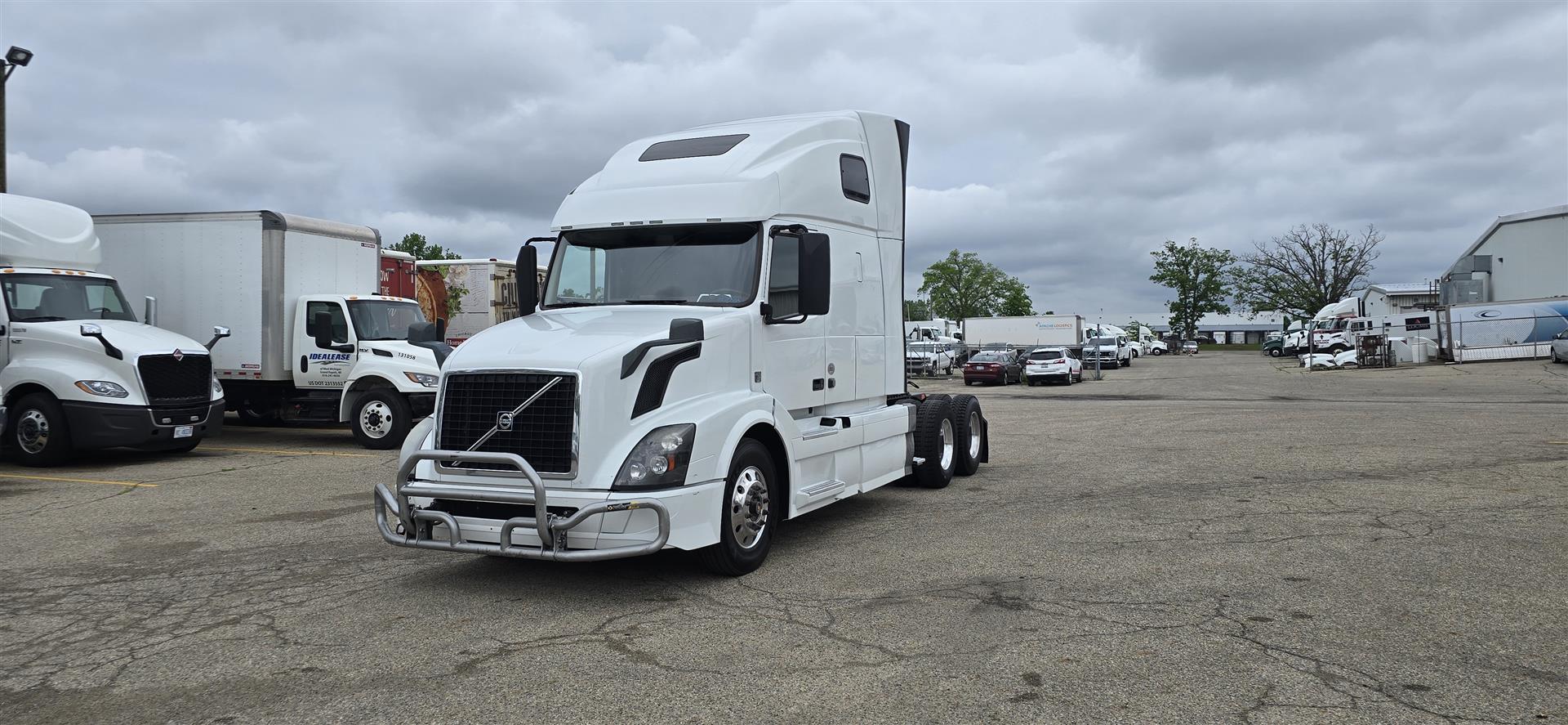 2018 Volvo VNL64T760