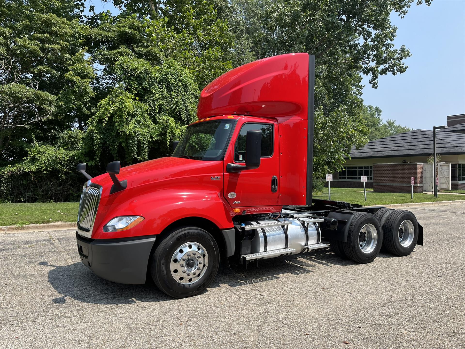 2020 International LT625