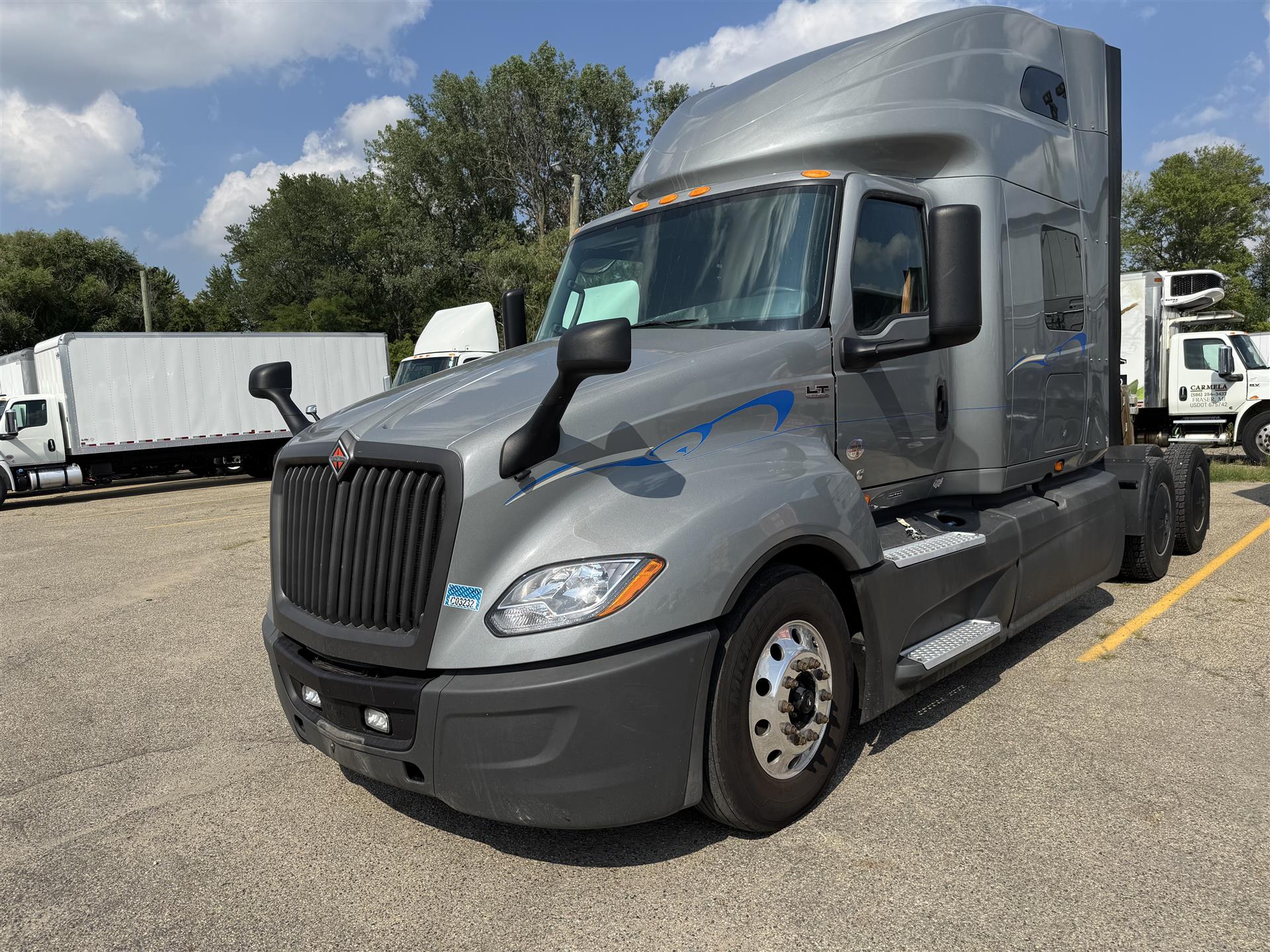 2023 International LT625