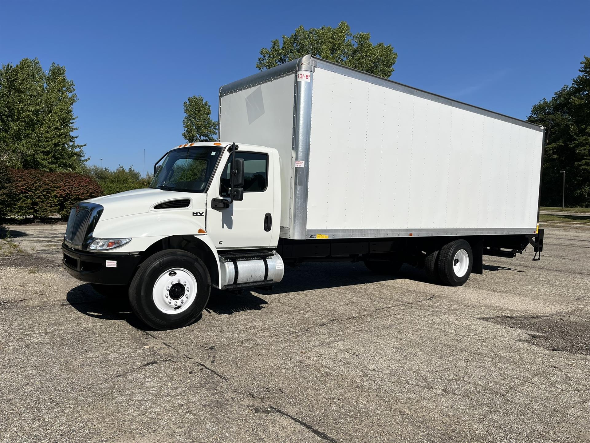 2022 International MV607 SBA