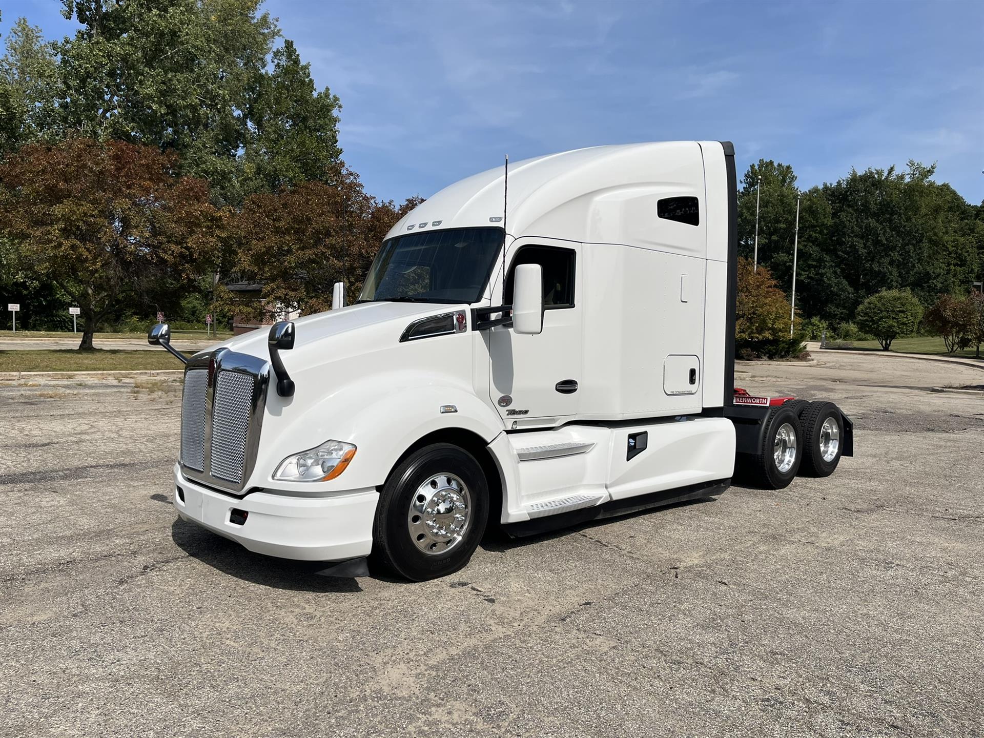 2022 Kenworth T680