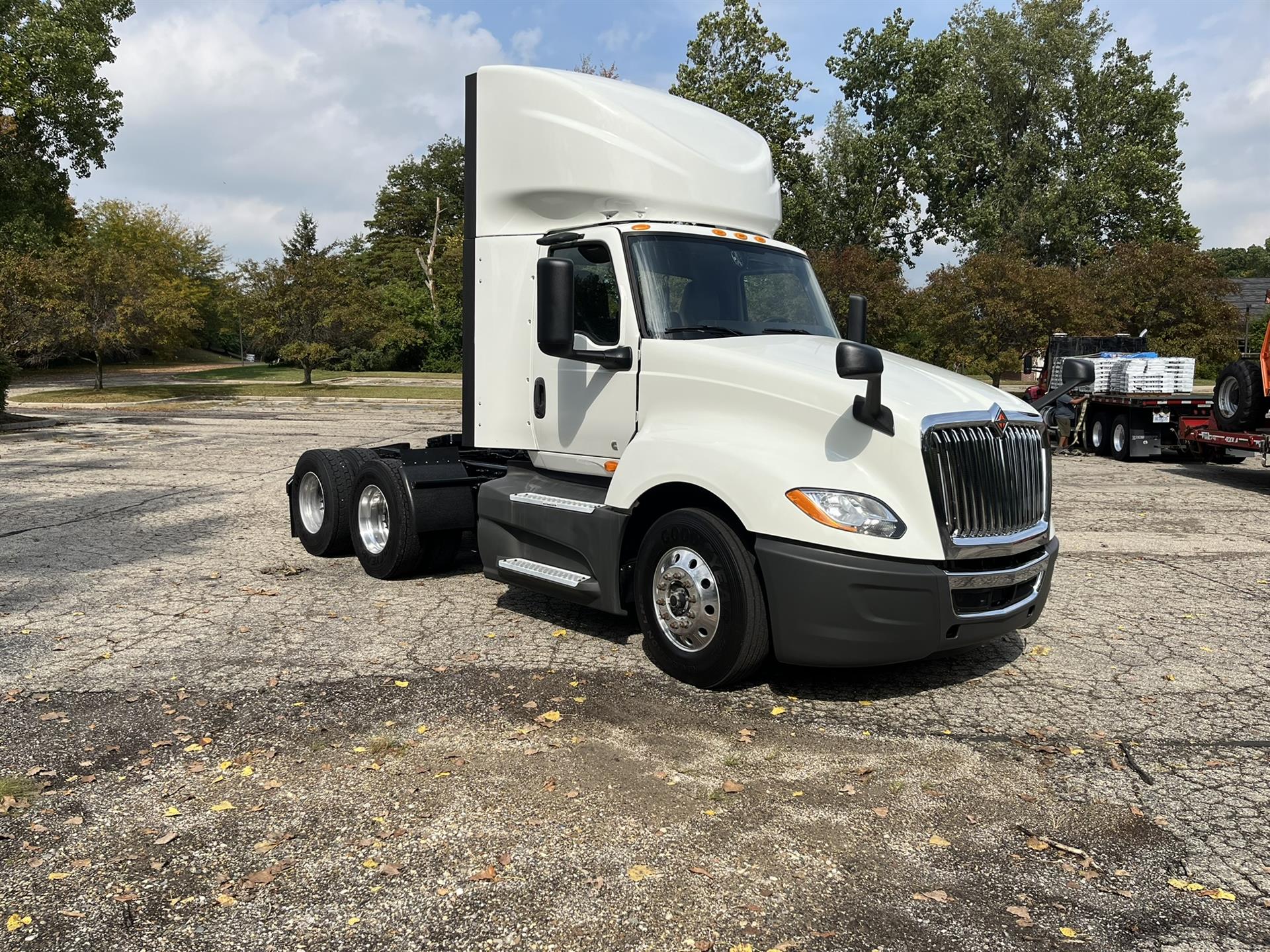 2021 International LT625