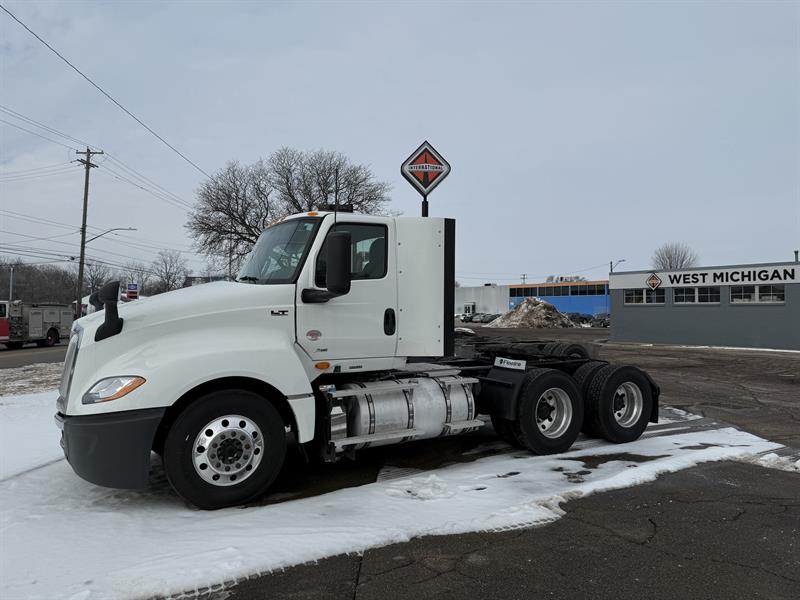 2020 International LT625