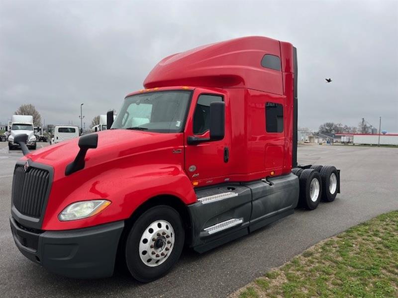 2022 International LT625